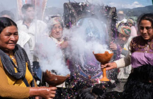 Obispos de Chiapas pedirán al Papa incluir ritos mayas en misas