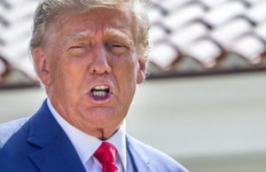 “Me amenazaron con 400 años de prisión por poseer mis propios documentos presidenciales”: Trump