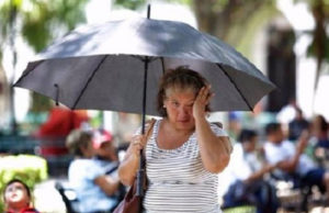 Se esperan temperaturas de 35 a 42 grados durante periodo vacacional