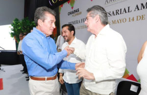 Inauguran Carlos Morales y Rutilio Escandón la 1era. Feria Empresarial AMMJE Tuxtla