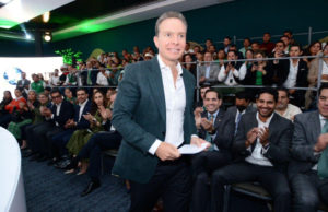 Morena incluye a Manuel Velasco entre los precandidatos a la Presidencia