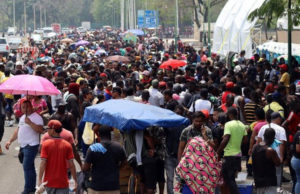 Arriban miles de migrantes a Chiapas esperando de cruzar a EUA tras fin del Título 42
