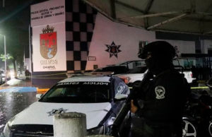 Grupo armado lanza explosivos a la policía estatal de Tapachula