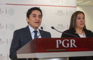 Detienen al extitular de la Unidad Antisecuestros de la SEIDO por la desaparición de los 43 estudiantes de Ayotzinapa