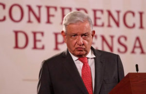 López Obrador defiende al Ejército y la Marina frente a las acusaciones del GIEI en el ‘caso Ayotzinapa’