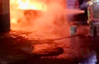 Queman a 8 personas en Central de Abasto de Toluca