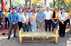 Develan Banca Dorada en 20 parques de Tuxtla Gutiérrez para generar conciencia sobre el cáncer infantil