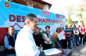 Ayuntamiento de Tuxtla Gutiérrez lleva a cabo acciones preventivas para erradicar criaderos de mosquitos