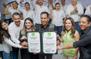 El PVEM entrega constancia a Eduardo Ramírez como su candidato a la gubernatura de Chiapas