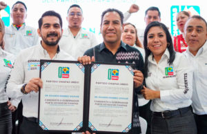 Eduardo Ramírez recibe constancia como candidato al gobierno de Chiapas por Chiapas Unido