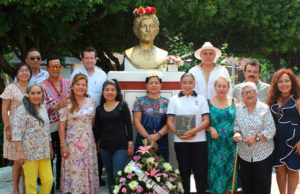Ayuntamiento de Tuxtla Gutiérrez rinde homenaje a la escritora Rosario Castellanos