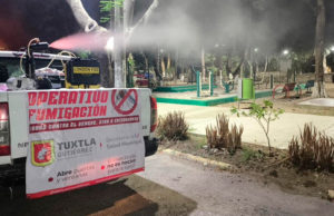Realiza la Secretaría de Salud Pública Municipal acciones de Nebulización Espacial en varias colonias de Tuxtla