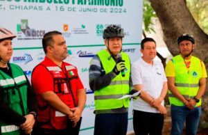Carlos Morales y ciudadanos de Tuxtla hacen Rodada por los Árboles Patrimonio