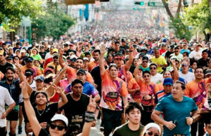 Éxito rotundo en la 4a Gran Carrera Tuchtlán: Más de 10,500 corredores corrieron hoy en Tuxtla