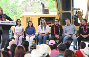 Impulsa Eduardo Ramírez infraestructura carretera y alfabetización en La Independencia