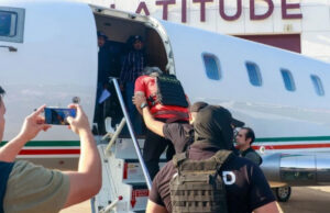 Llega a Tapachula, Chiapas el líder de “La Barredora” luego de más de 20 horas de su expulsión de Paraguay