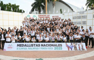 Eduardo Ramírez reconoce a atletas de Olimpiada y Paralimpiada y Primera Fuerza 2025