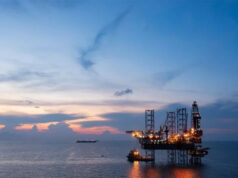 Gobierno de Trump estudia permitir la perforación petrolera en zonas protegidas del Golfo de México