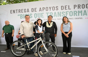 Eduardo Ramírez refuerza apoyo a la juventud con programa Bicis que Transforman