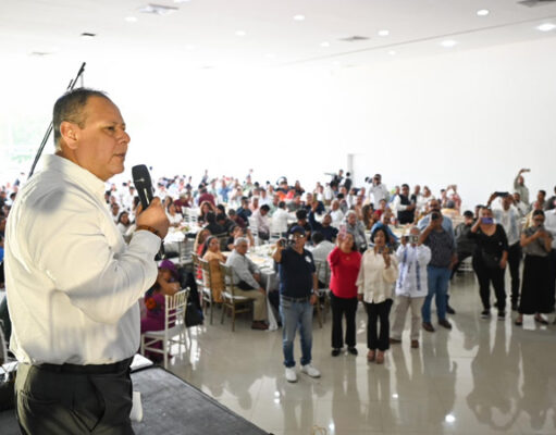 Gobierno de Chiapas reconoce a periodistas por su compromiso con la sociedad