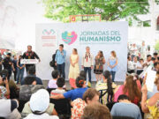 Eduardo Ramírez acerca programas y servicios a familias mediante las Jornadas del Humanismo
