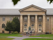“Los siete de Cornell”: lo que se sabe sobre la denuncia por violación en grupo en la universidad de élite